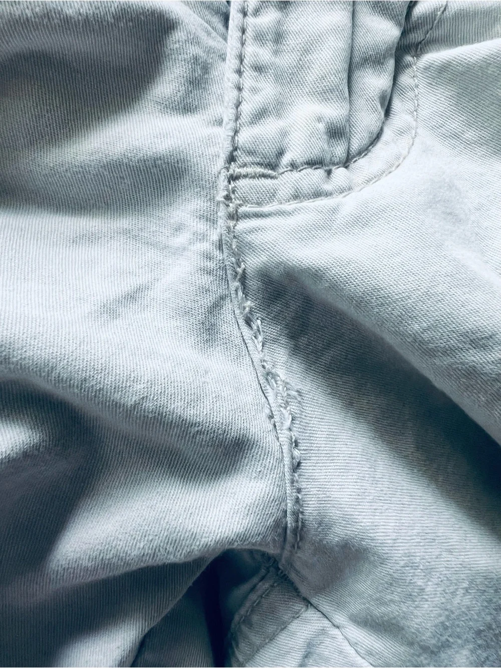 •Quicksilver Sz 31 Cargo Shorts!